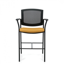 Kompanion | Tabouret de comptoir avec accoudoirs, dossier en tissu mailé et assise rembourée