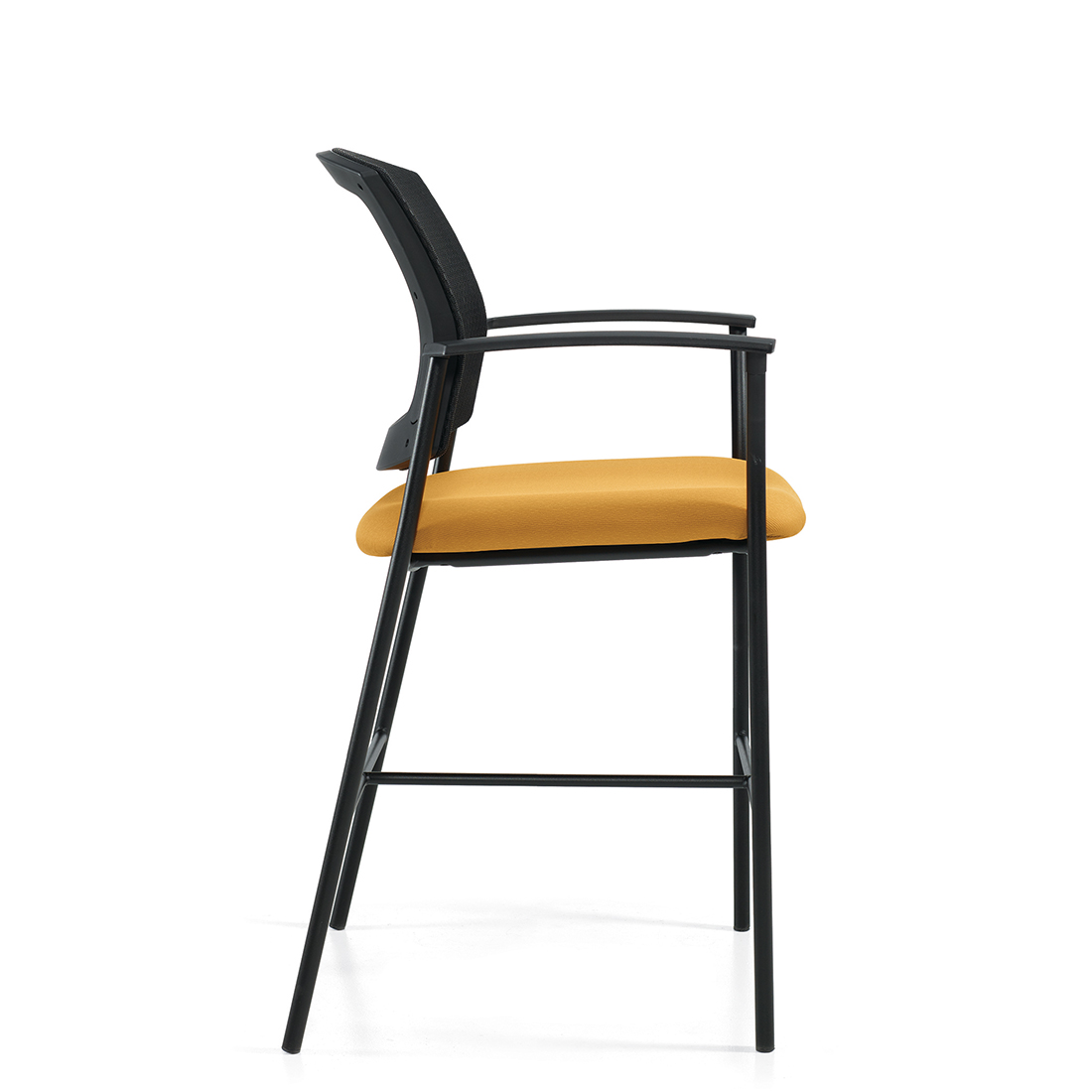 Kompanion | Tabouret de comptoir avec accoudoirs, dossier en tissu mailé et assise rembourée