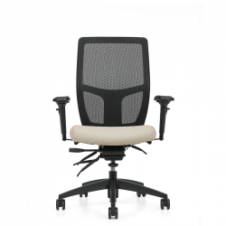 Format+ | Fauteuil à basculements multiples, assise rembourrée et dossier haut en tissu maillé